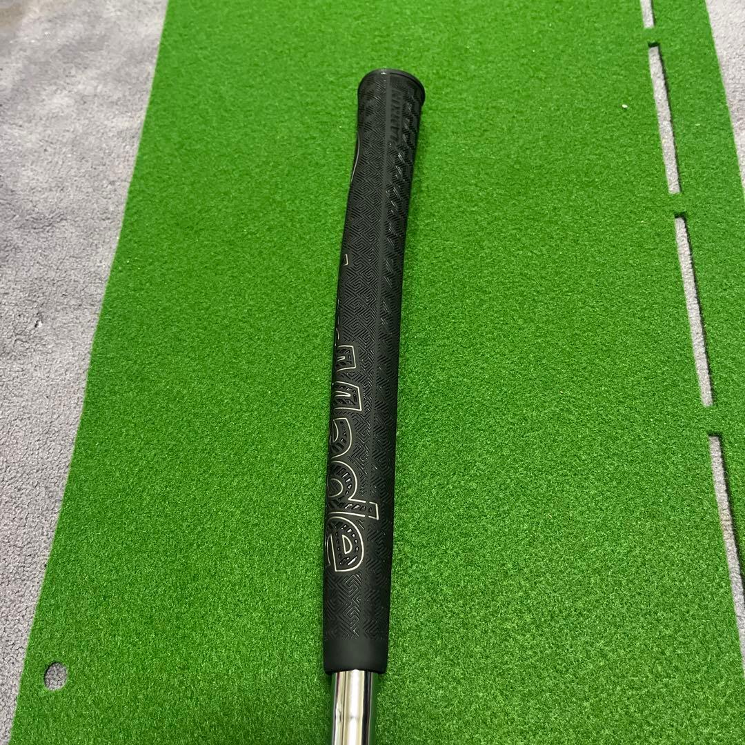 TaylorMade TP-M2TC TRUSS パター