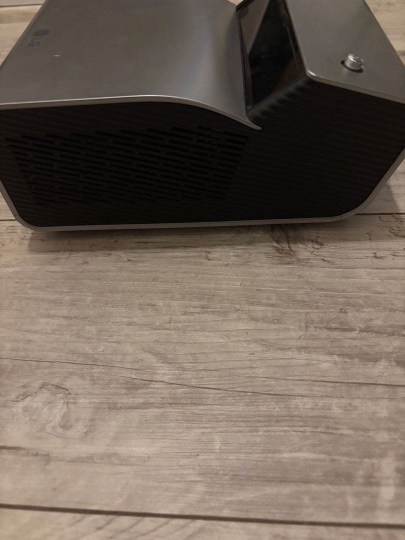 LG CineBeam プロジェクター本体　PH450UG