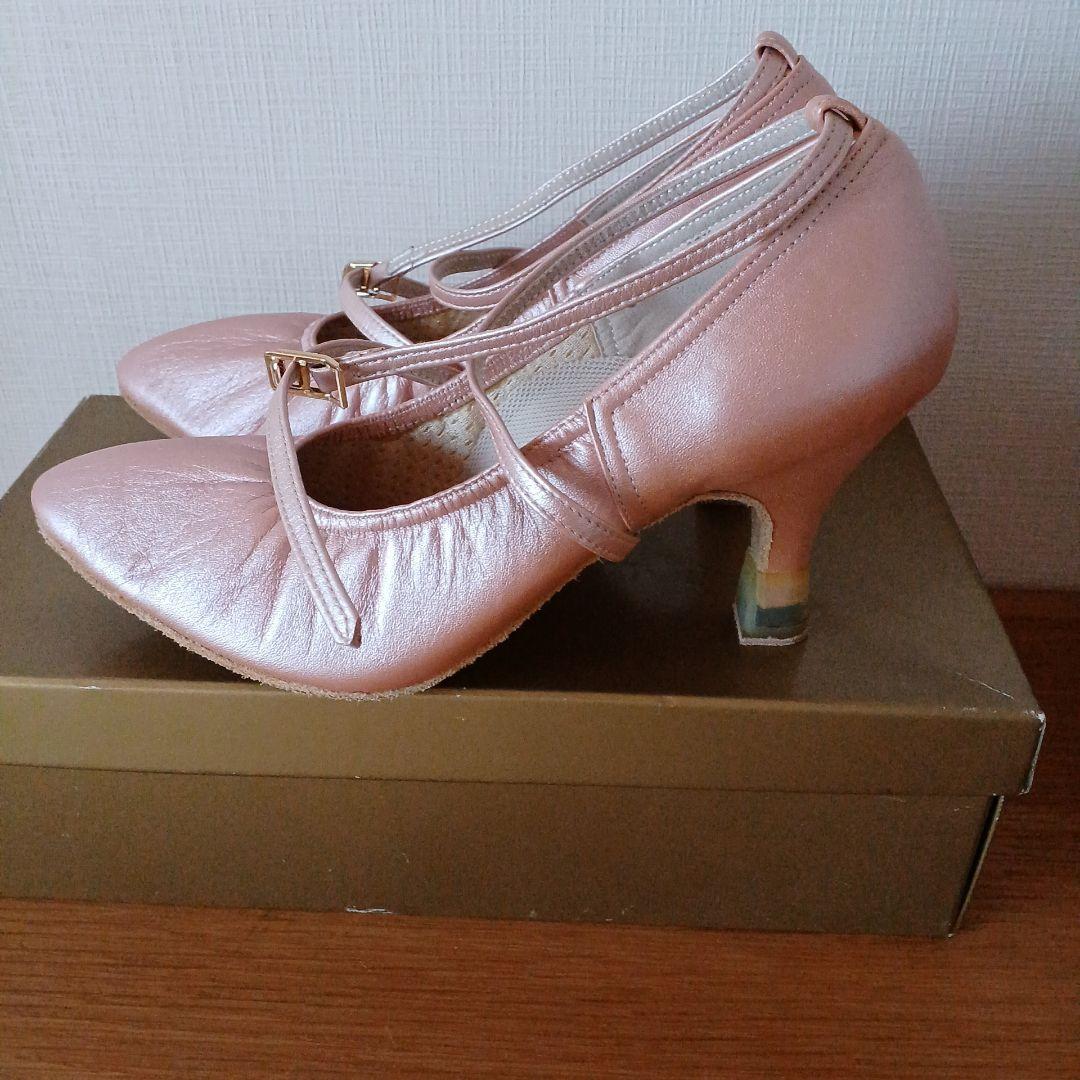 【Chacott 】新品未使用ピンク 社交ダンスシューズ23•5　ヒールカバー付