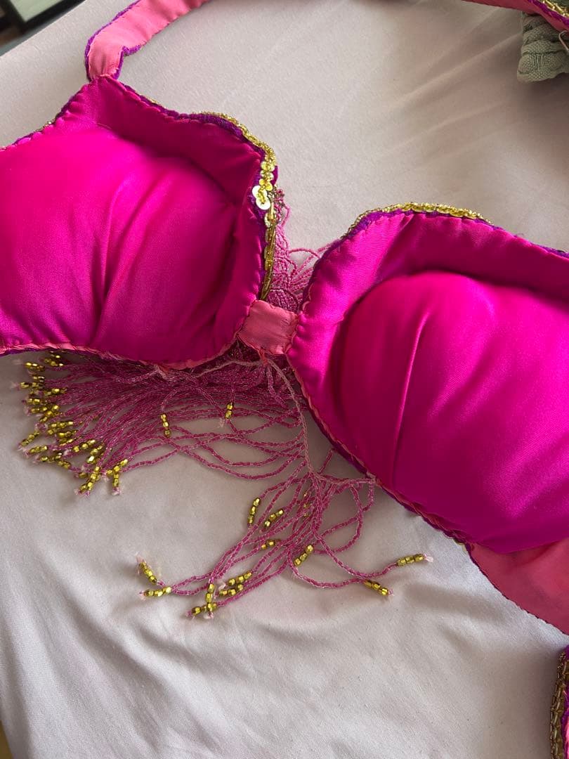 ベリーダンス 衣装　セットアップ フリンジ ピンク　ベロア