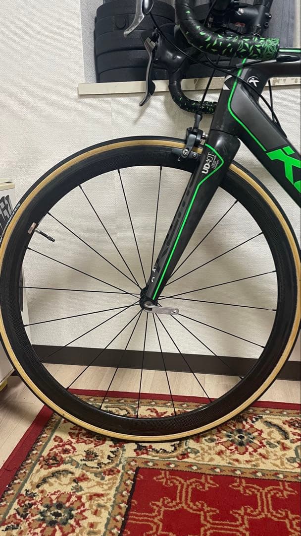 自転車ホイール 黒/緑 リムテープ付き ホイール　フロント 700c