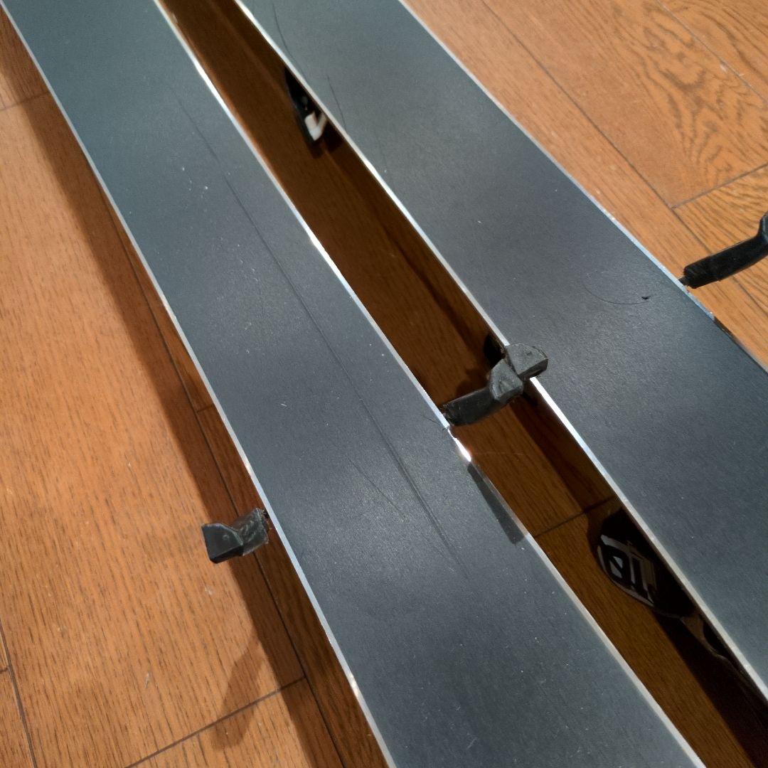 SALOMON SHORT KART 125cm ミッドスキー ②