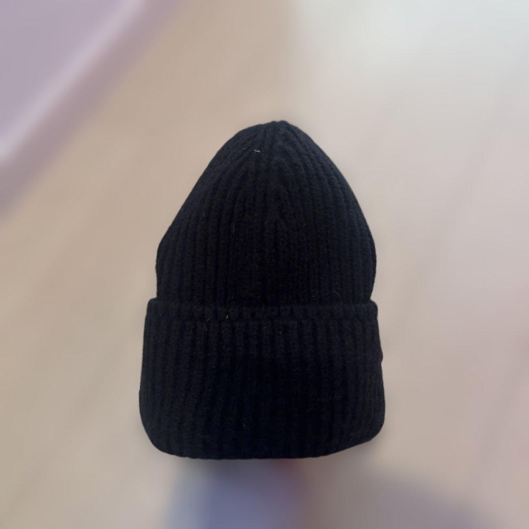 PRADA ブラックニット帽