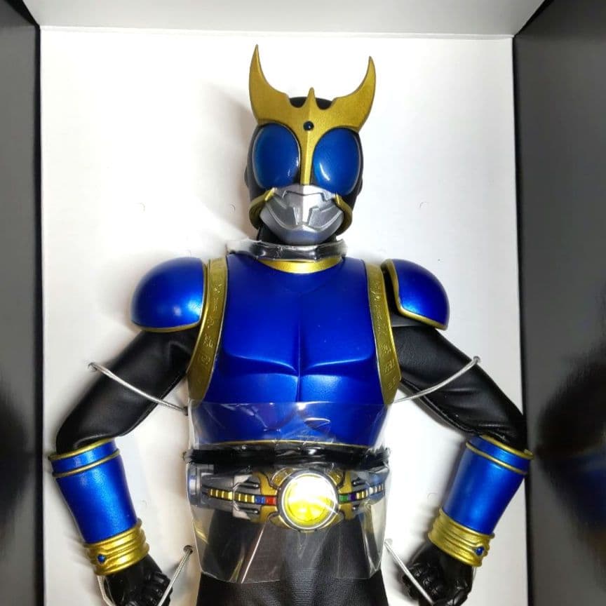 〈新品未使用〉THM-27 仮面ライダークウガ ライジングドラゴン
