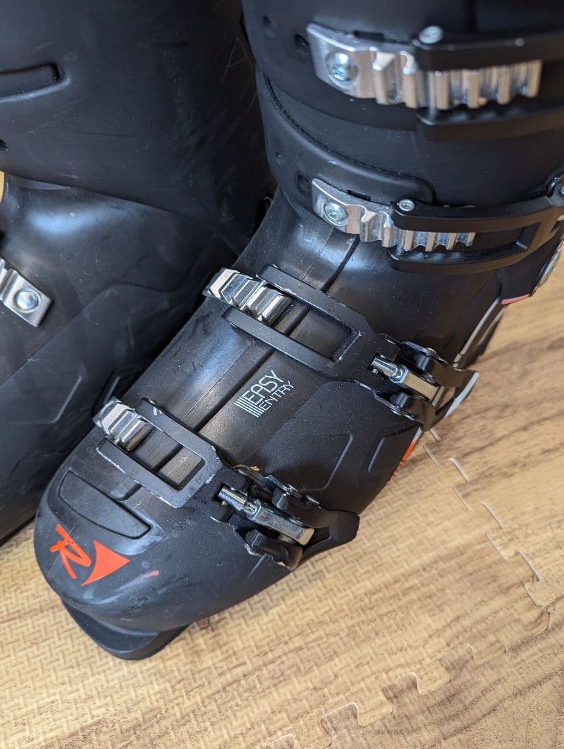 ROSSIGNOL ロシニョール SPEED 120 26.5cm