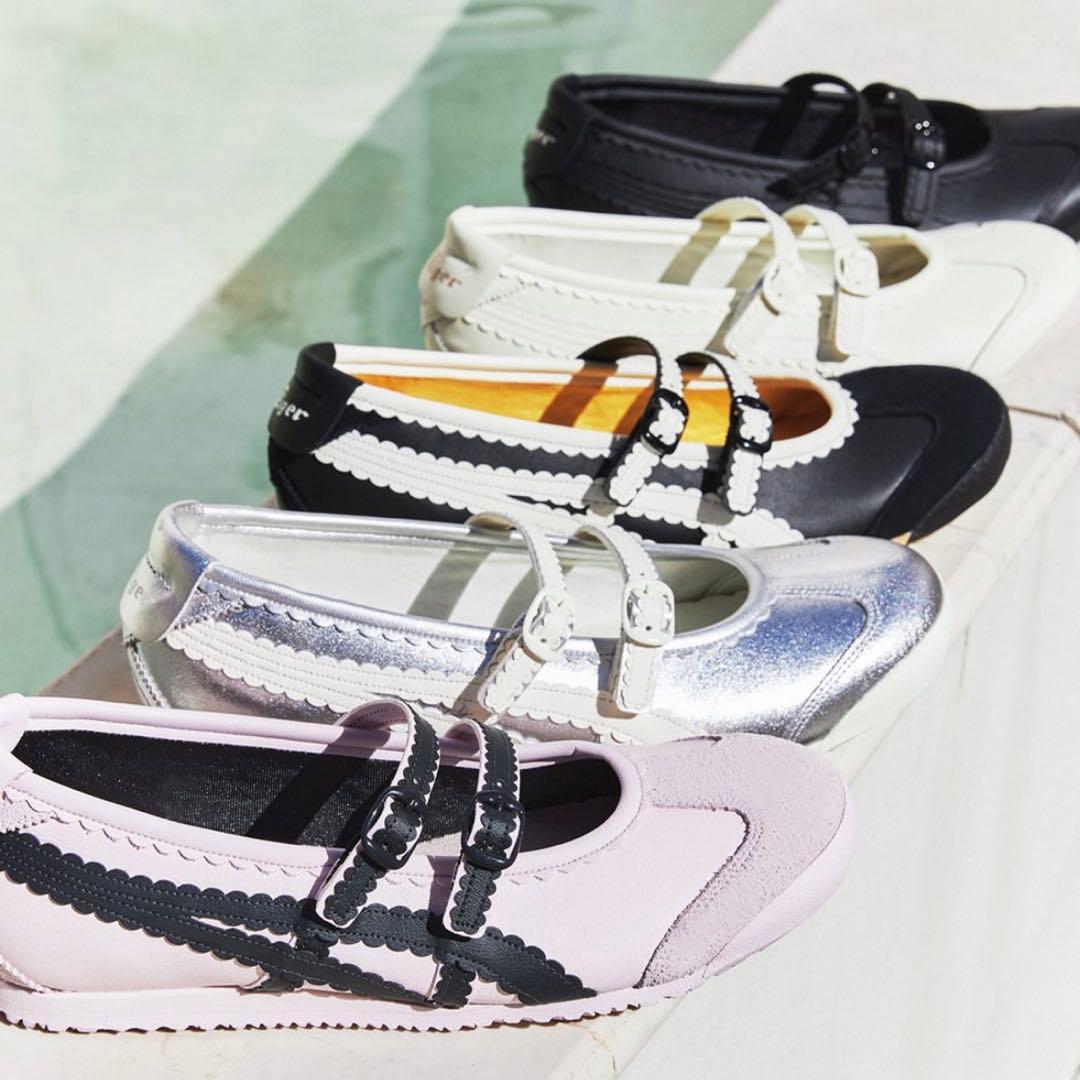 【美品】Onitsuka Tiger MEXICO 66 TGRS (シルバー)