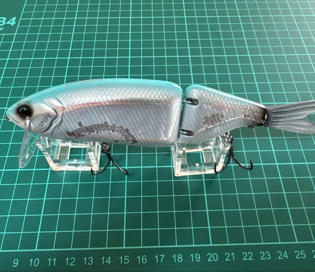 Fish Jewels low TiNY KLASH strike限定カラー