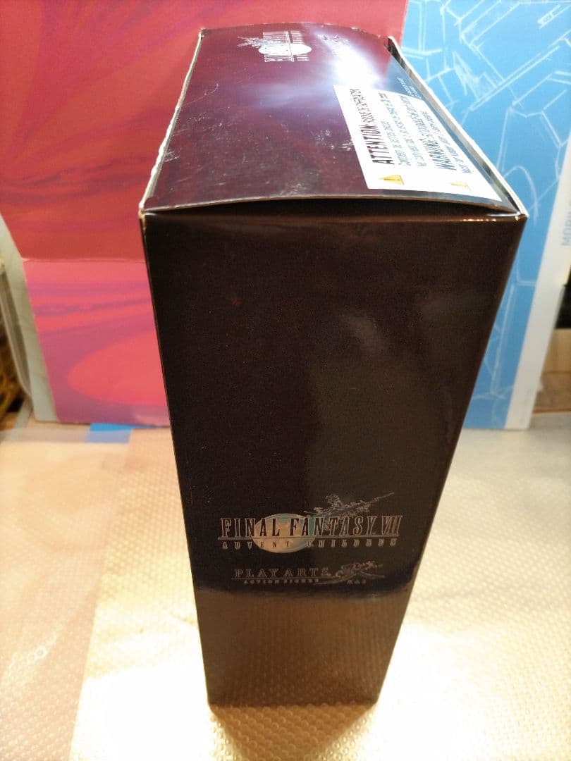 美品 ファイナルファンタジー7 プレイアーツ改 ティファ