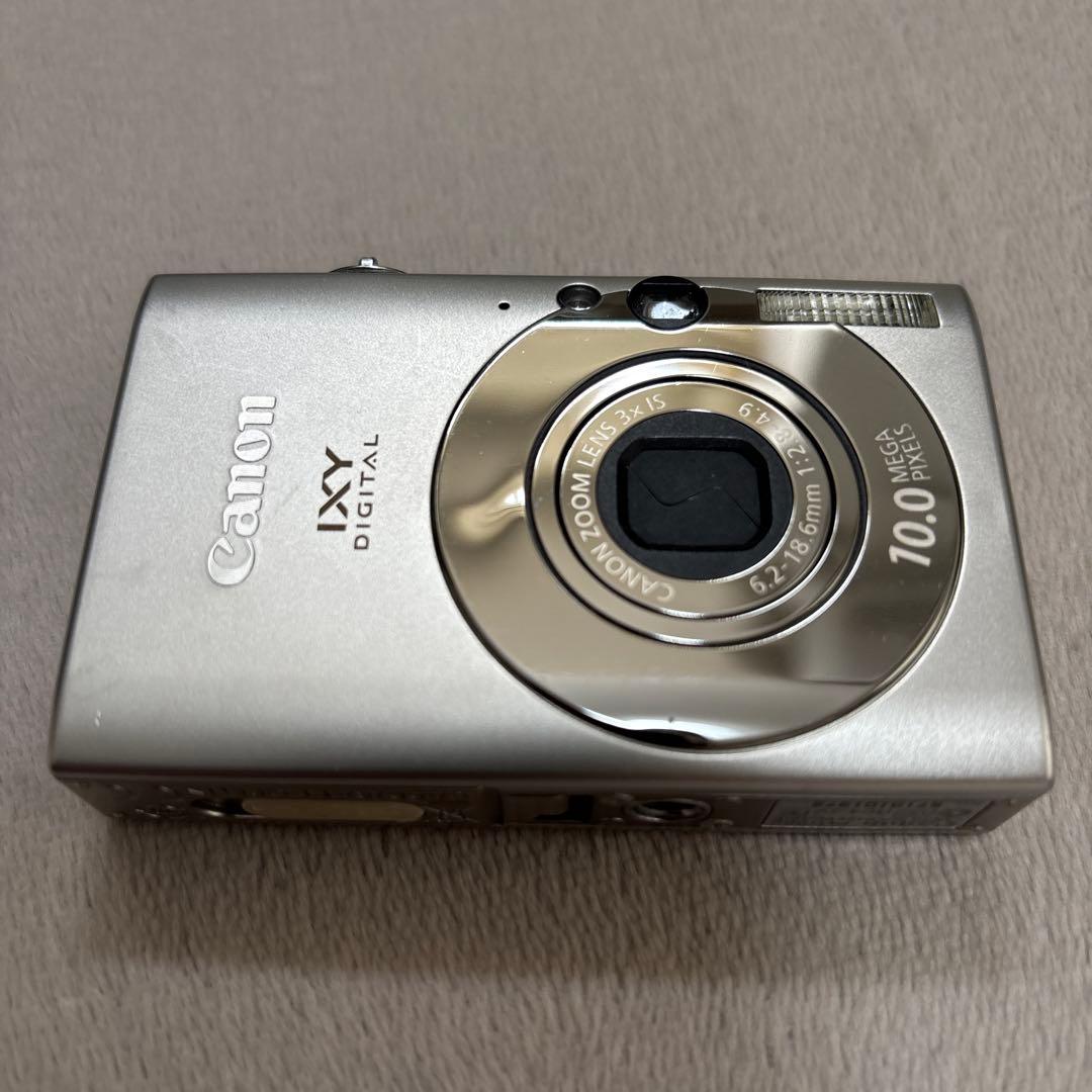 Canon IXY DIGITAL 25IS（ミニ三脚付属）