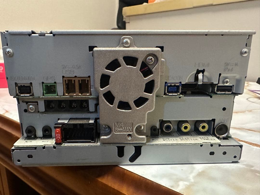 carrozzeria AVIC-RZ09カーナビ