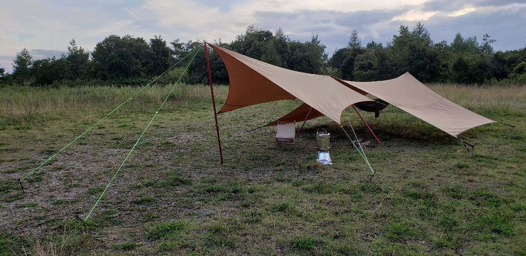 テンマクデザイン　ムササビウイング13ft.TC 焚き火version