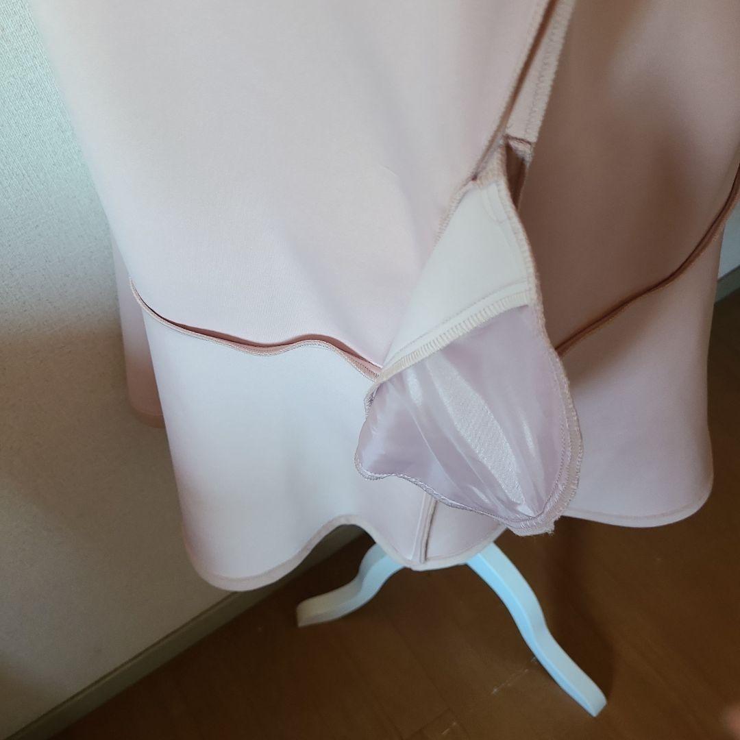 ローズティアラ46淡いピンクのパール装飾Aラインワンピース新品タグ付き