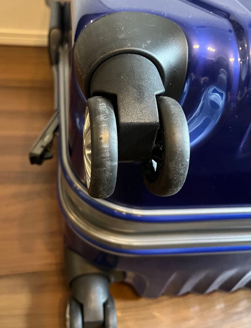 スーツケース トラベリスト TSAロック付 96L 軽量