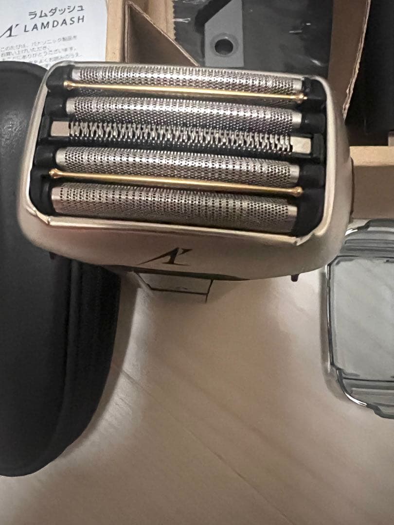 パナソニック ラムダッシュ ５枚刃 ES-CV70 シルバー