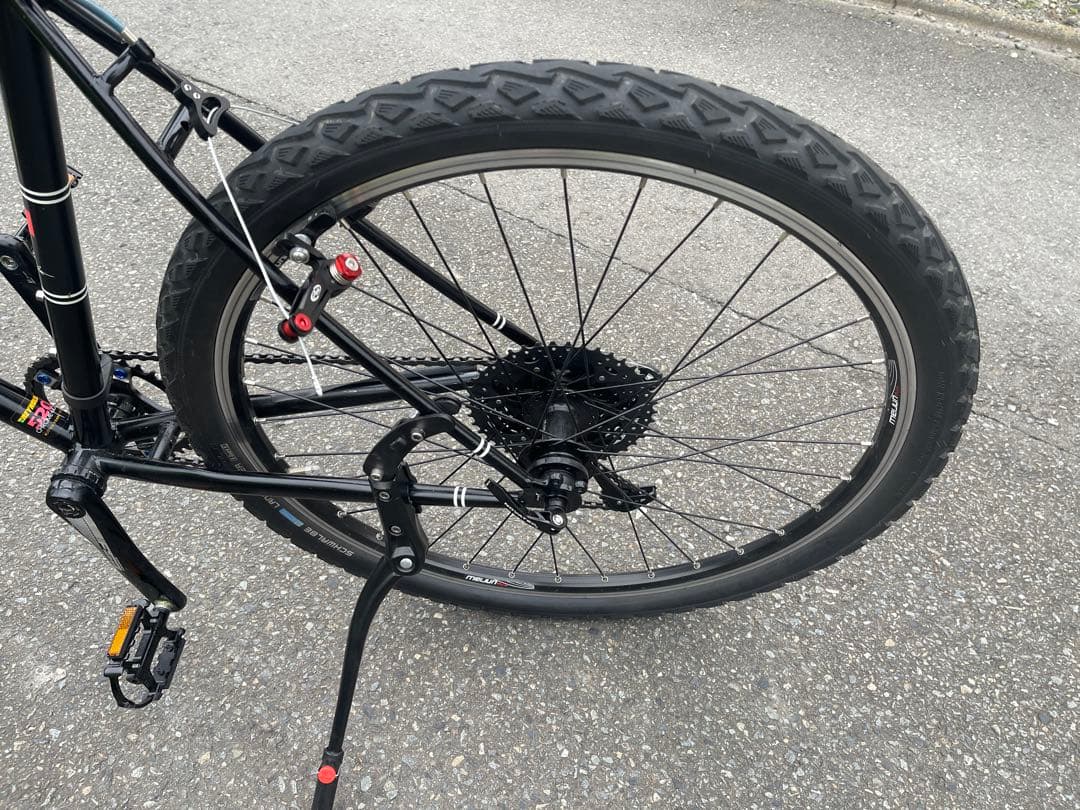 送料高いので引き取り推奨　BRUNOスキッパー26 ブラック/ホワイト26インチ