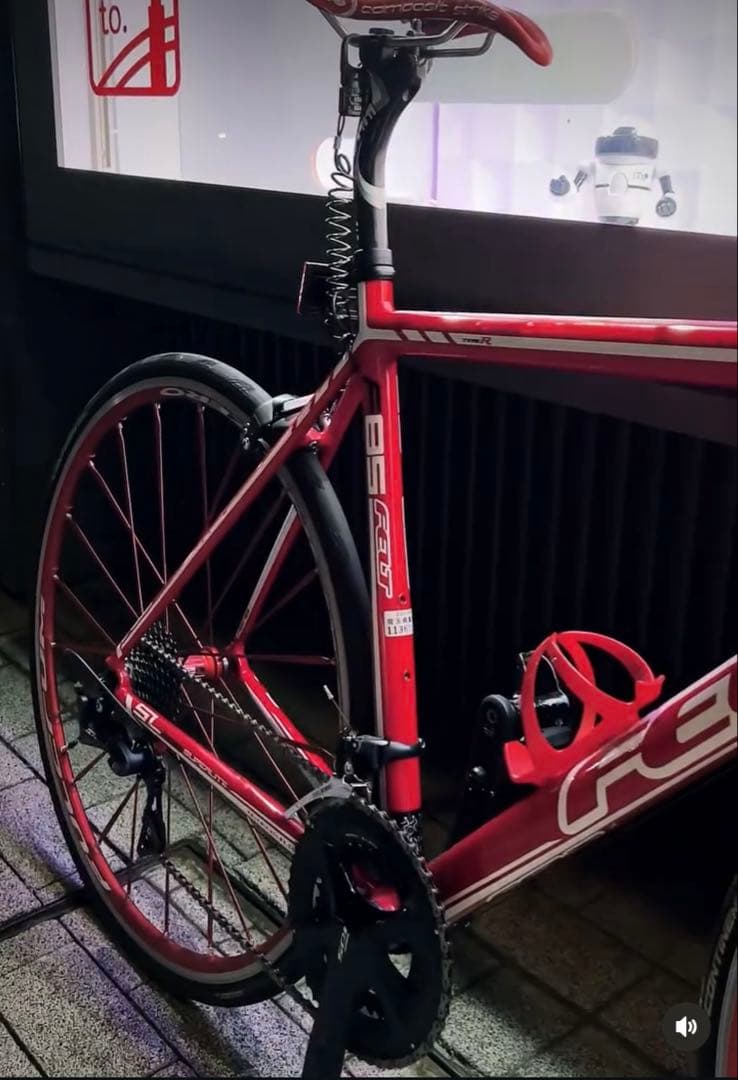 【フルカスタム】FELT F85ロードバイク　レーシングゼロ　アルテグラ