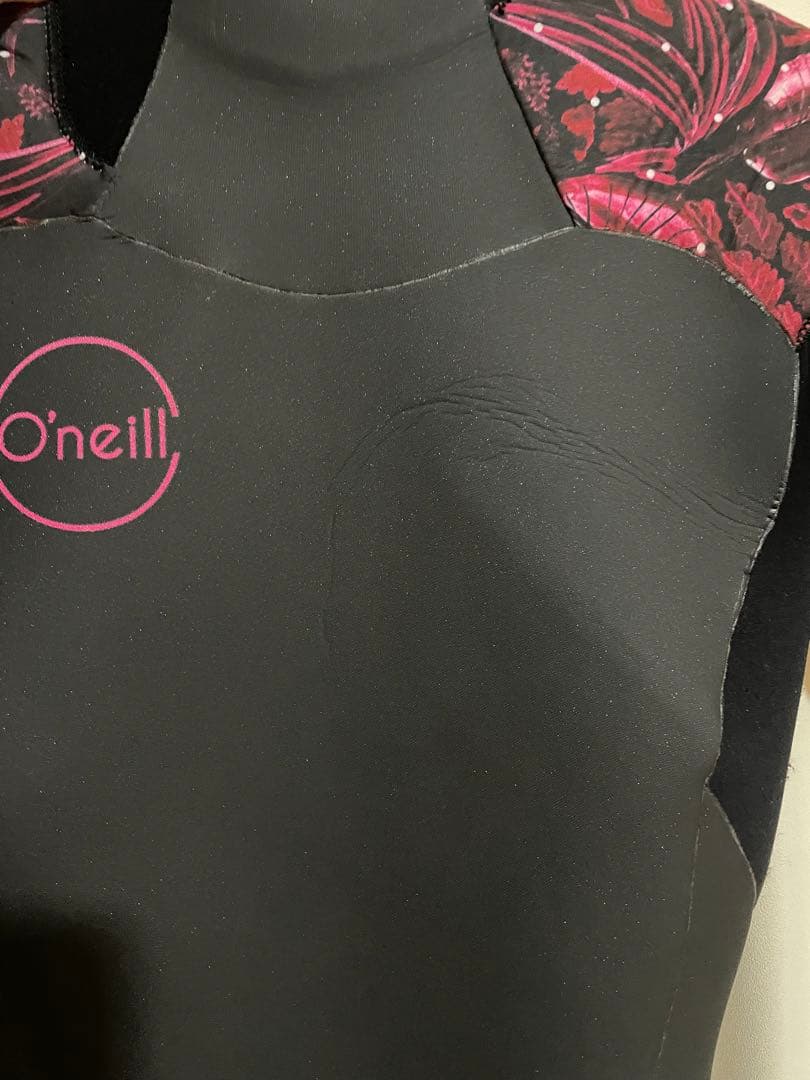 O´neill 3.5/4ミリ セミドライ レディース ウェットスーツ 黒