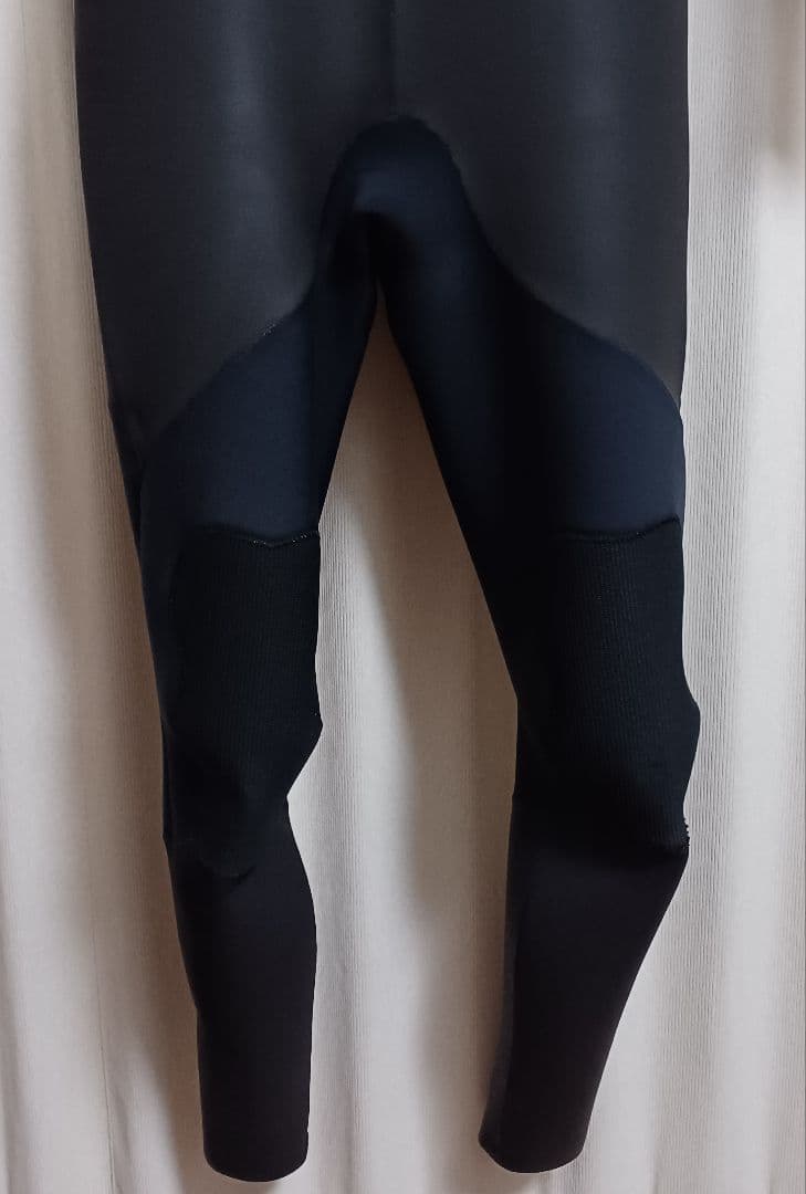 CAPTAIN FIN　キャプテンフィン　ウェットスーツ　3mm ラバー　ML