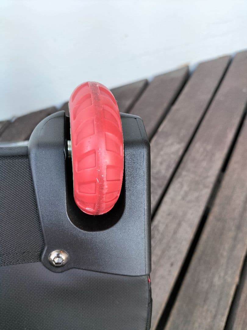 新品未使用品　ノースフェイス　 ローリングサンダーS 32L　機内持ち込みOK