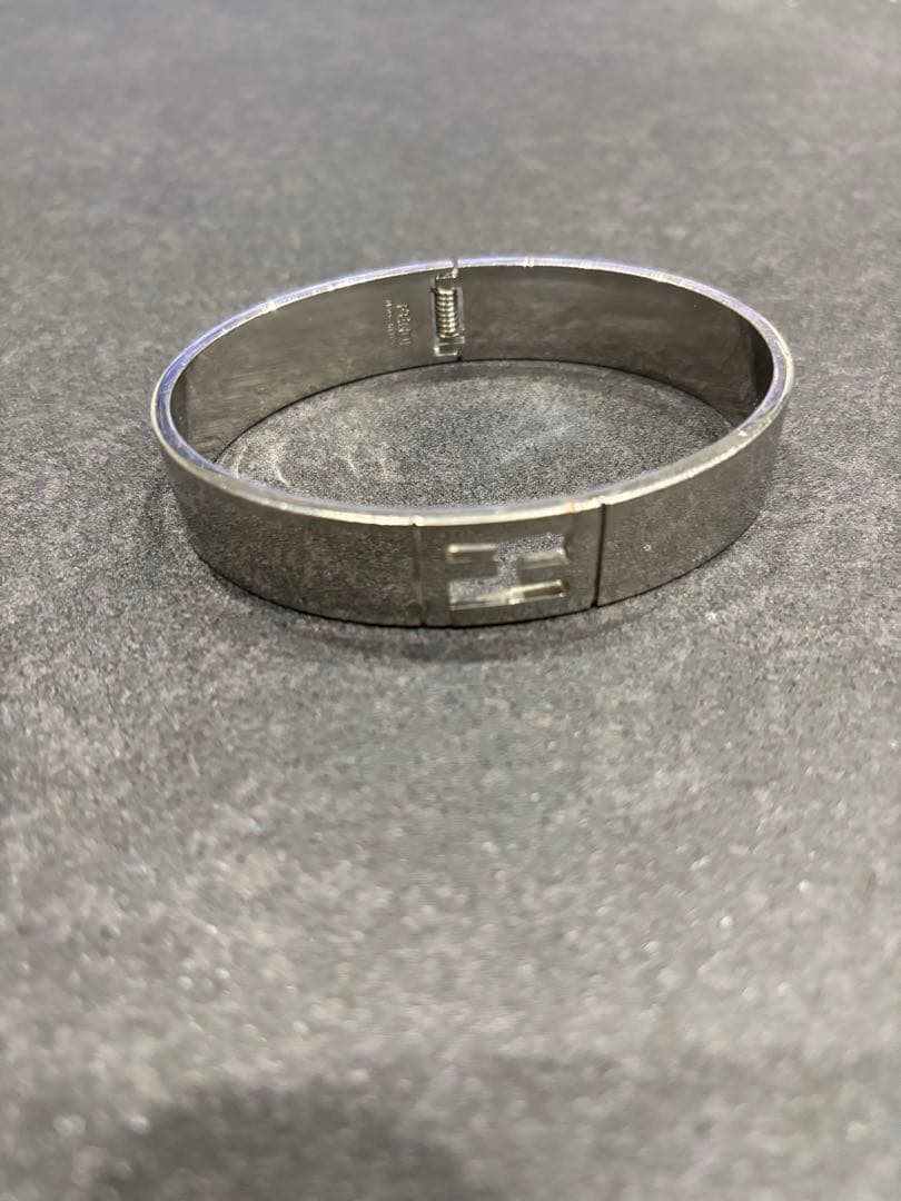 フェンディ FENDI ズッカ バングル ブレスレット シルバー サイズM