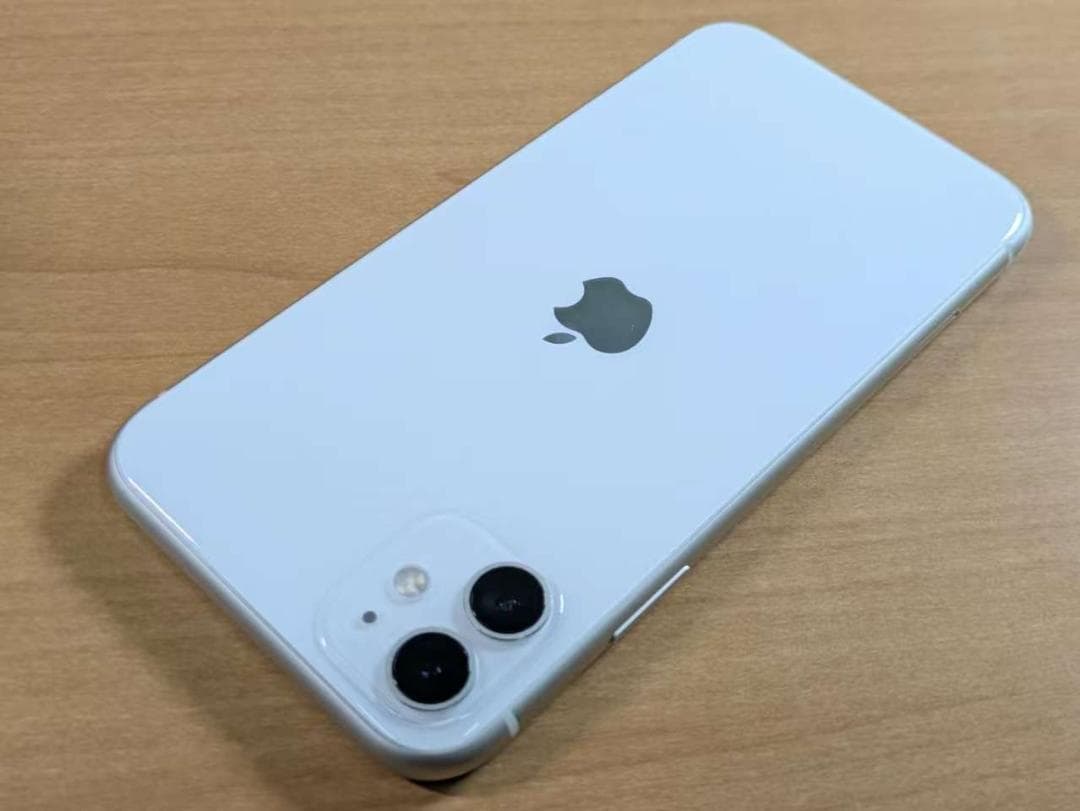 スマートフォン本体 010700F iPhone 11 A2221 64GB