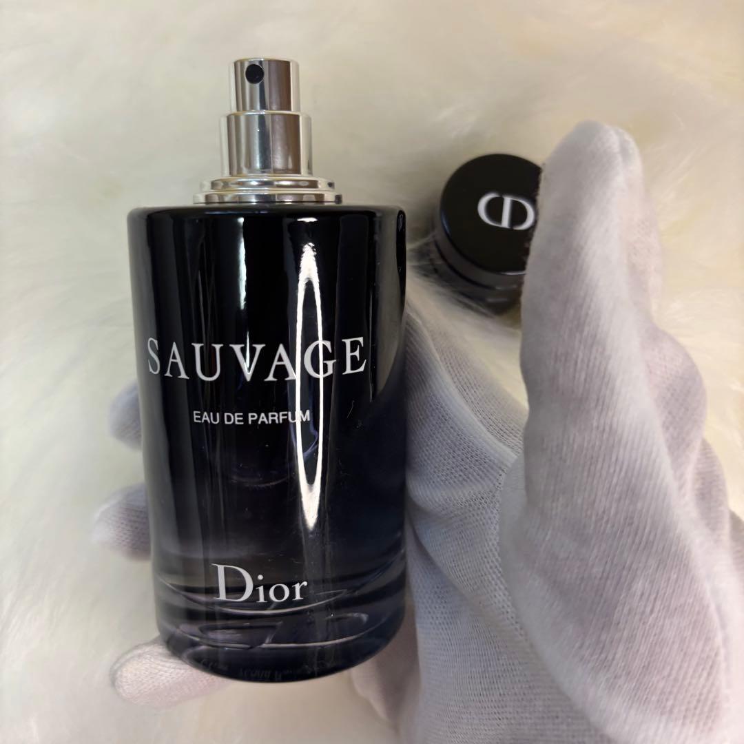 ディオールソヴァージュ 100mL オードゥパルファン 残量8割以上〜9割　香水