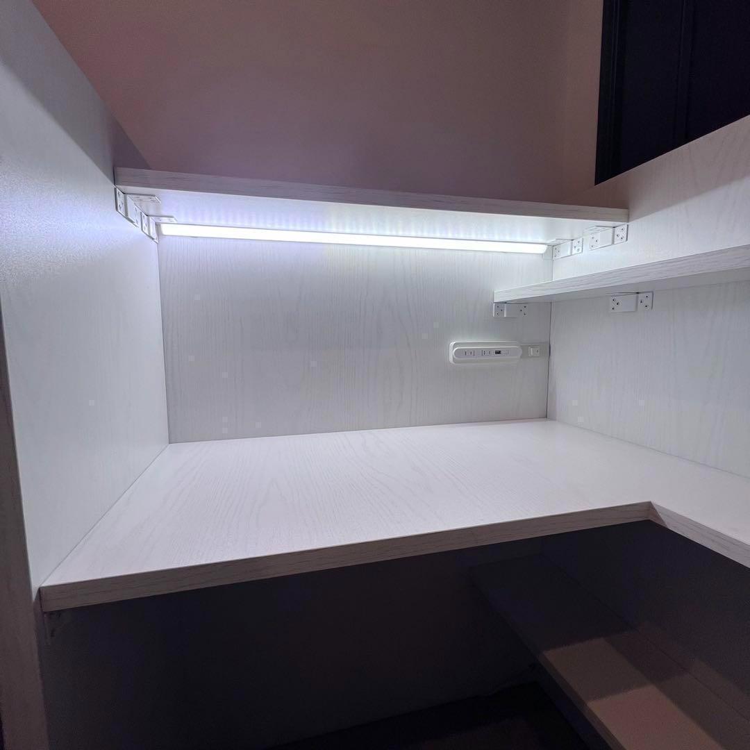 中古 おこもり個室デスク幅90 オフィス デスク 机 つくえ ホワイト ①②