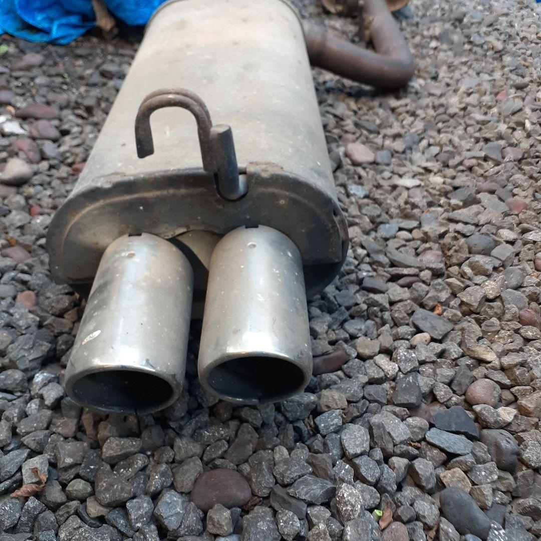 20ソアラ 純正マフラー一式(引取限定のみ！！) - メルカリ