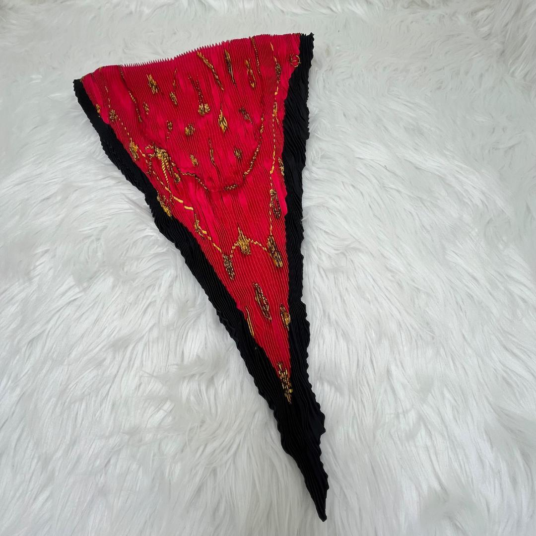 エルメス　HERMES カレ プリーツスカーフ レッド　ブラック