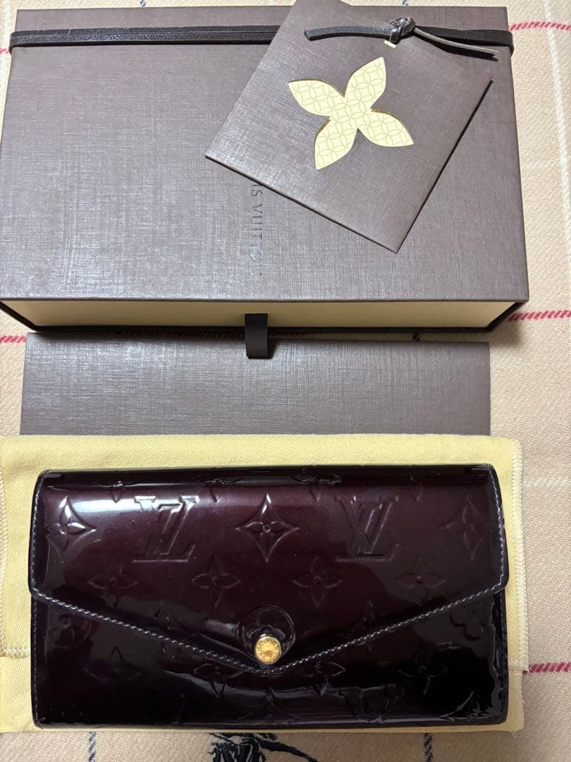 ルイヴィトン ポルトフォイユ サラ ヴェルニ 長財布 モノグラ