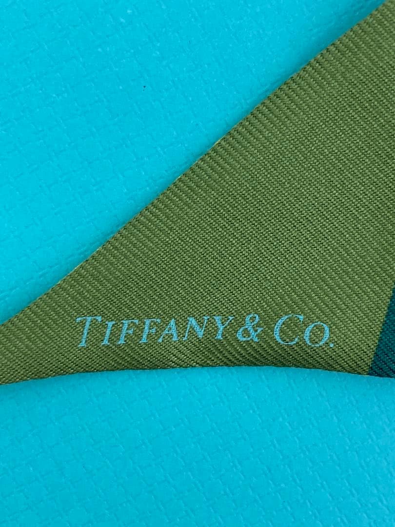 ティファニー　Tiffany バード　オン　ア　ロック　リボンスカーフ