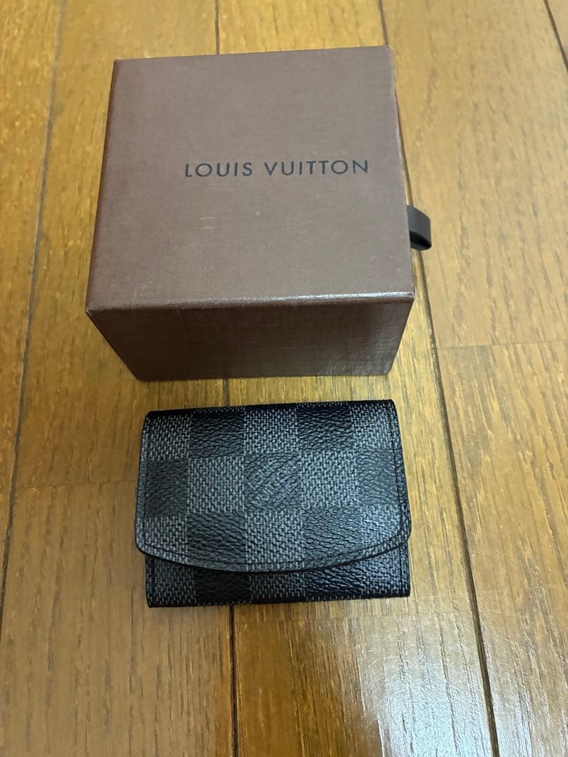 LOUIS VUITTON カフス