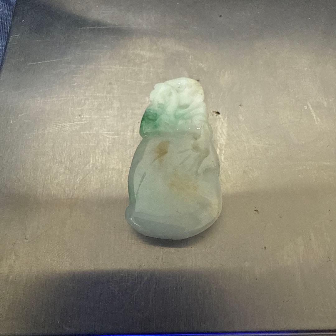 翡翠雕刻 ペタント時代物