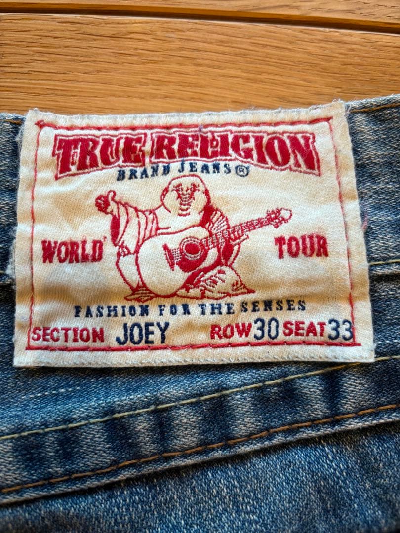 True Religion フレアデニムパンツ