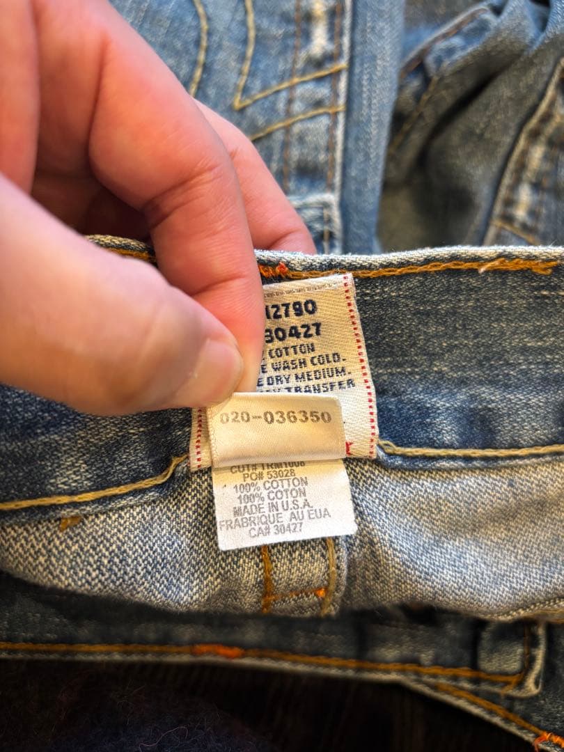 True Religion フレアデニムパンツ