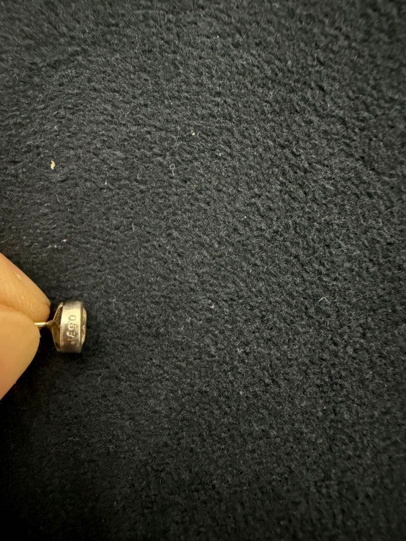 【天然ダイヤモンド0.5ct】Pt900 プラチナ 片耳ピアス 高級感 美品