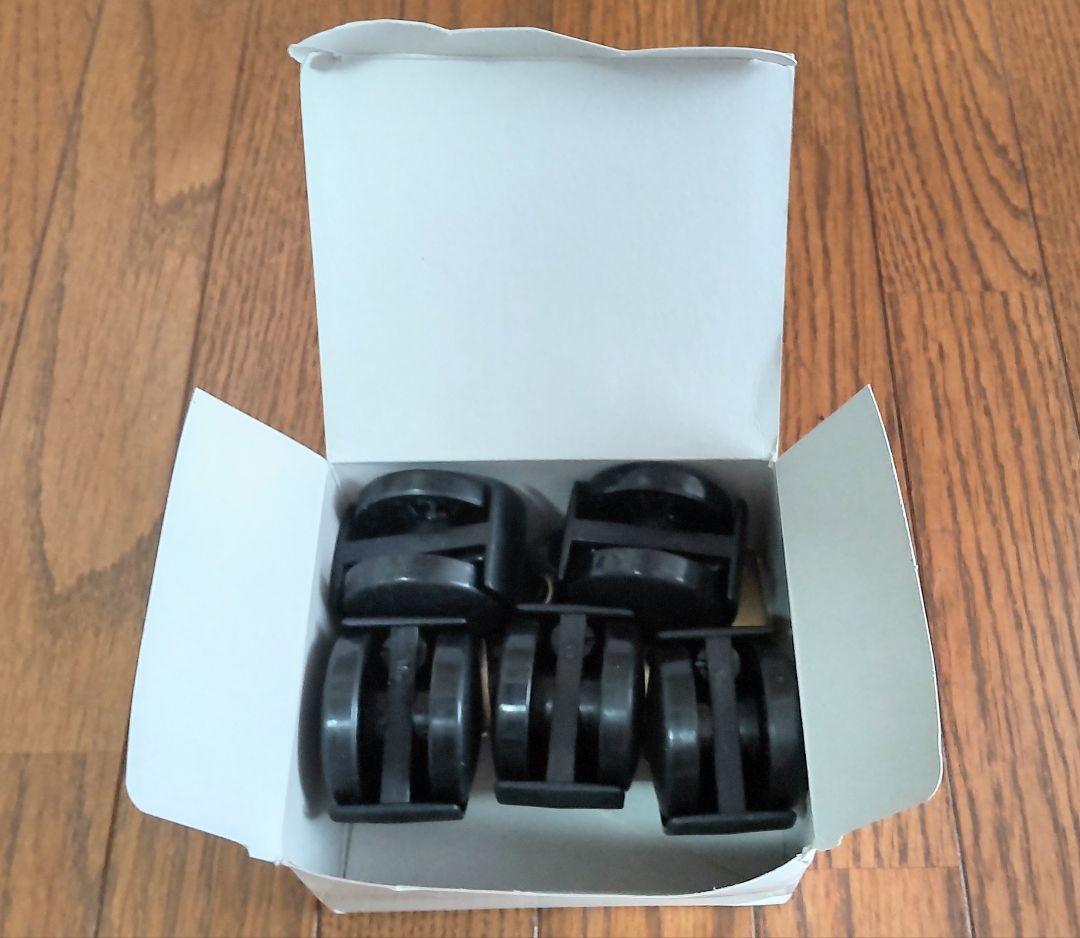 タッパーウェア　ロングスーパーケース　キャスター付きパレット