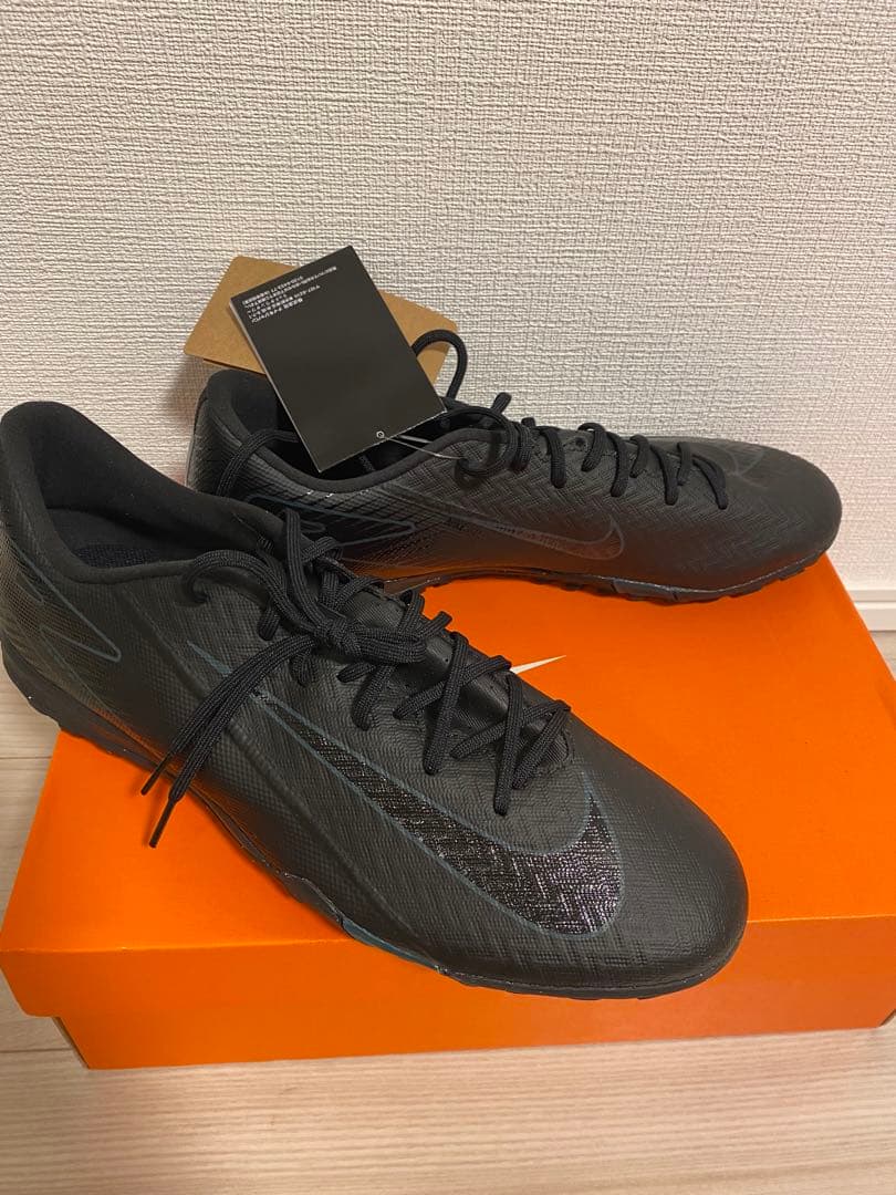 ナイキ マーキュリアル ヴェイパー 16 アカデミー