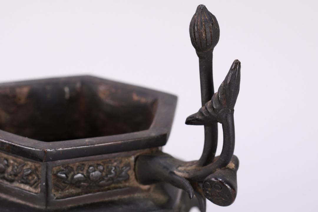 Hidekazu1985　BE808　 瀧本石見　藤原尹次作　三足古銅香炉