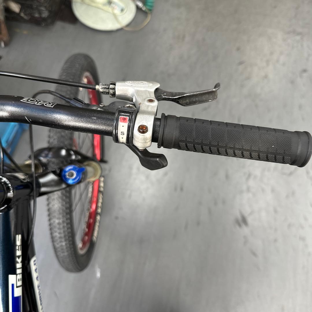 GT i-DRIVE 4 4.0 マウンテンバイク