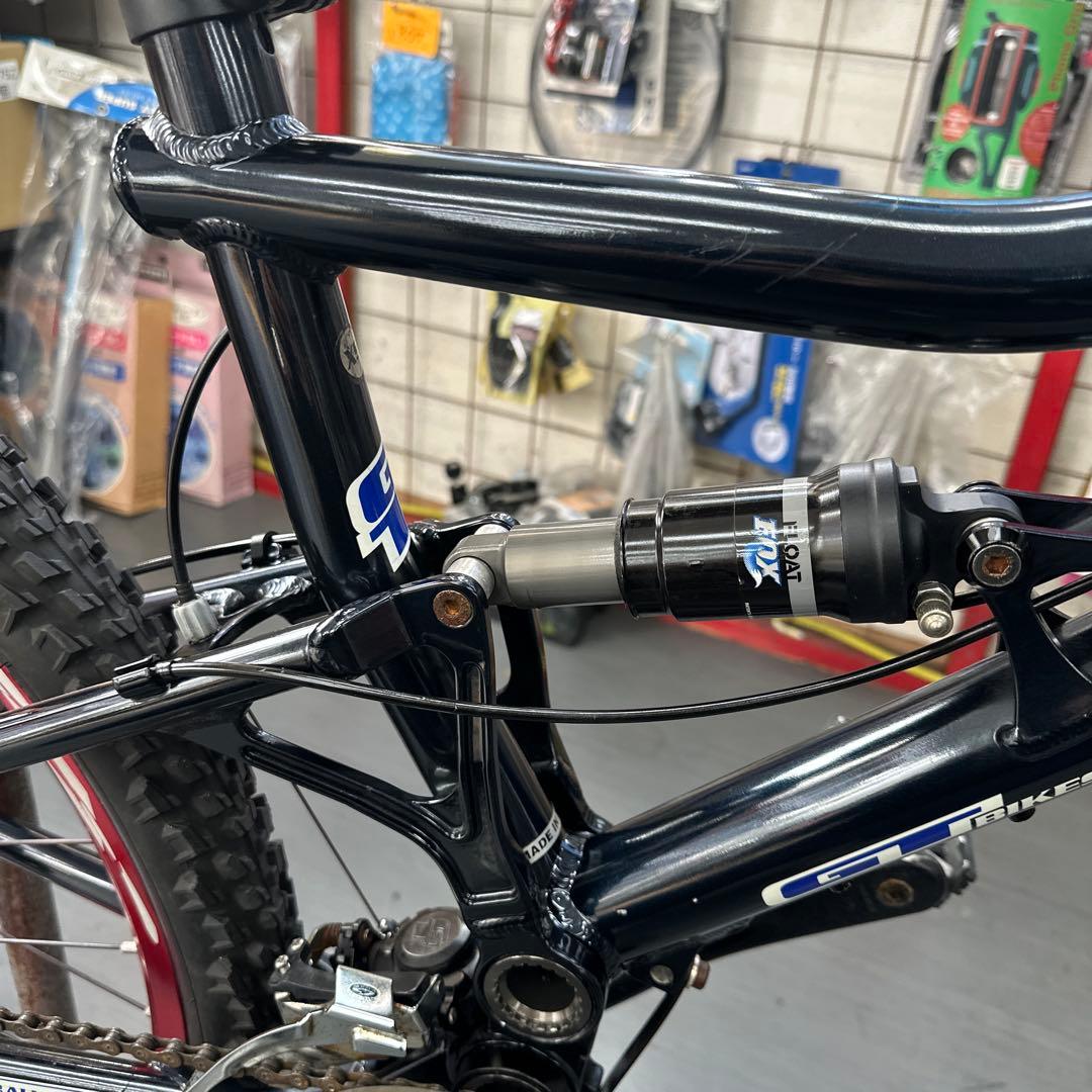 GT i-DRIVE 4 4.0 マウンテンバイク