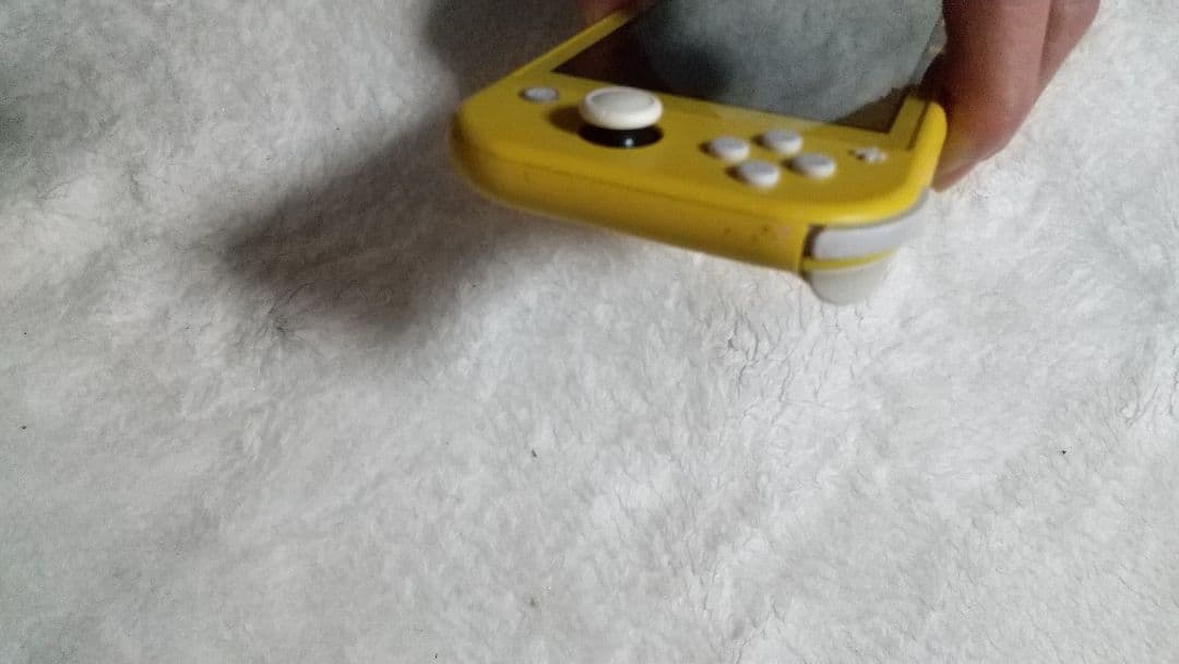 Nintendo Switch Lite イエロー 本体 動作品 液晶キズなし