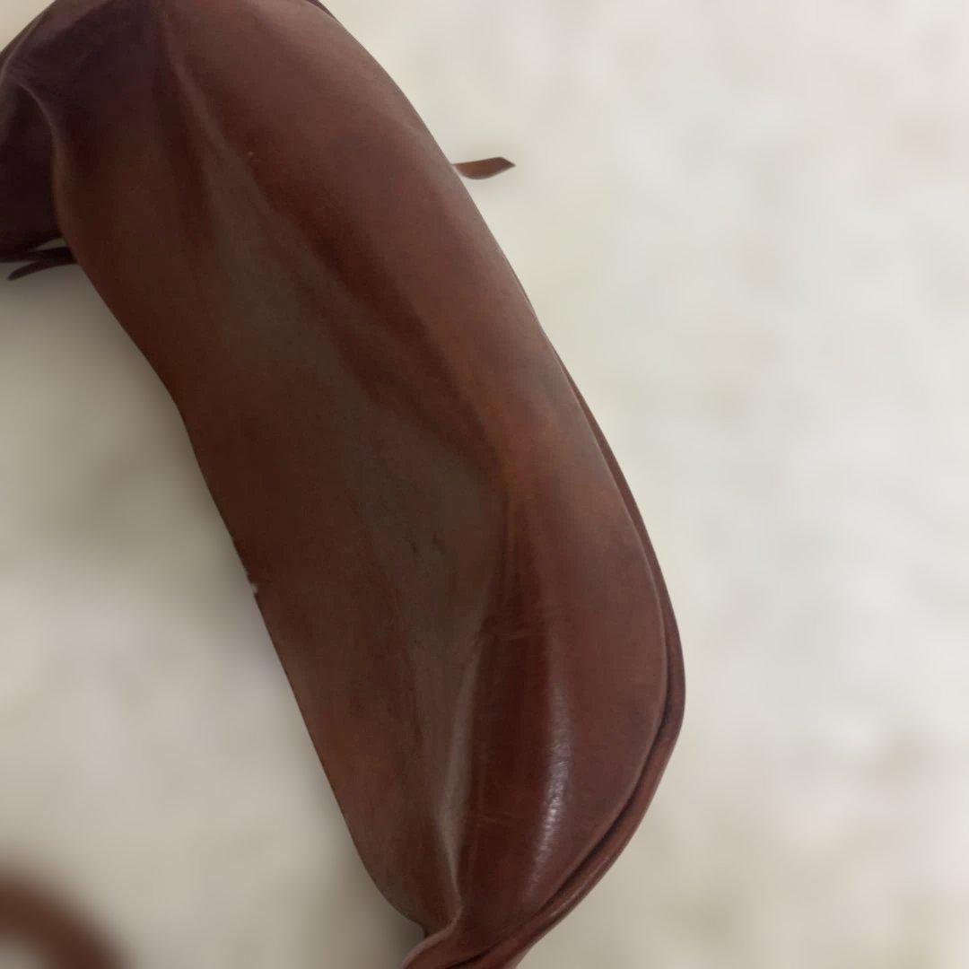 【極美品】RYU リュー 本革 ボディバッグ ウエストバッグ レザー 金具