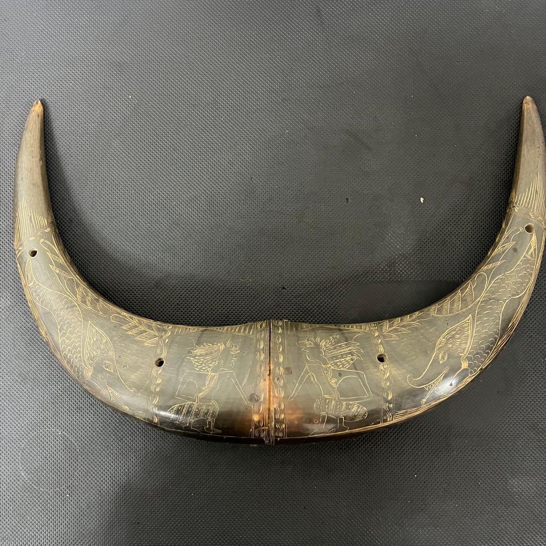 水牛の角 彫刻置物 - メルカリ