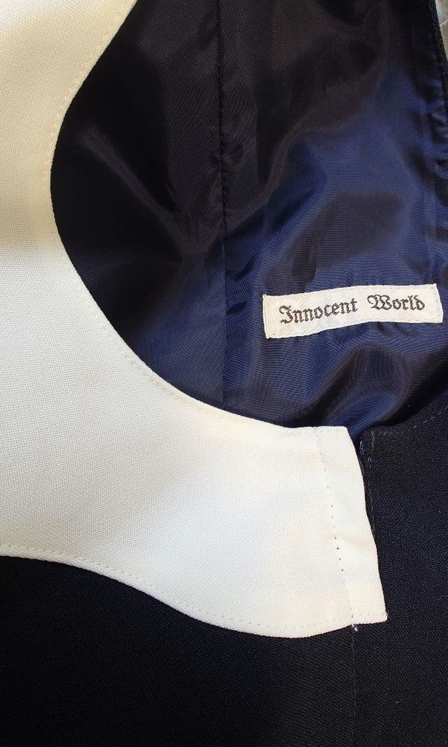 イノセントワールド エンブレムワンピース