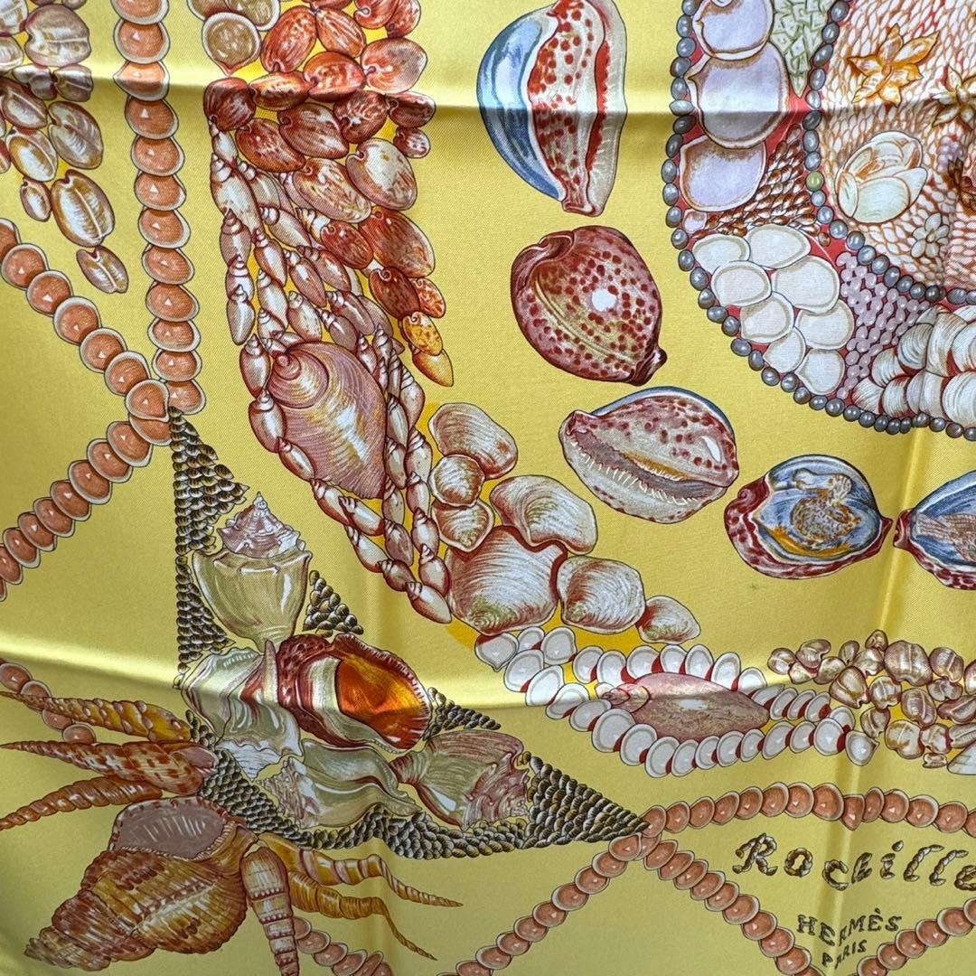 美品　エルメス HERMES カレ90 ROCAILLE ロカイユ 貝殻スカーフ