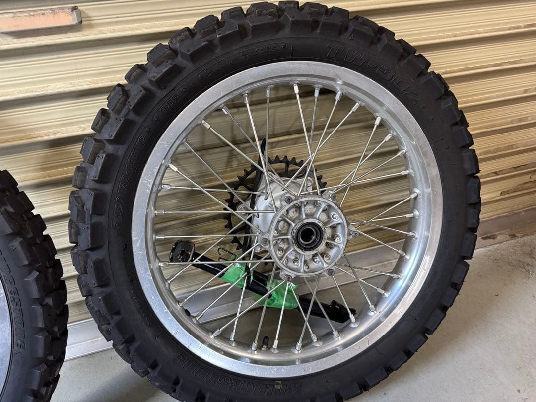 dr-z400 s sm ホイールセット　メターギア　サイドスタンド