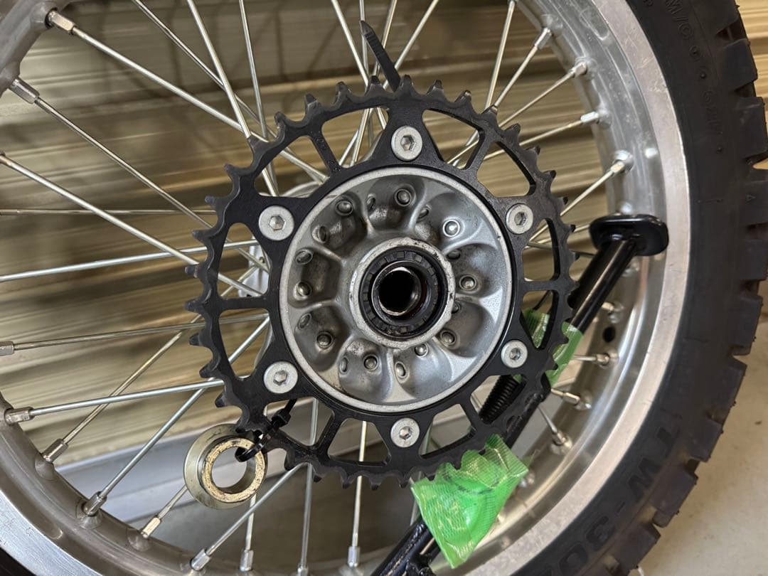 dr-z400 s sm ホイールセット　メターギア　サイドスタンド