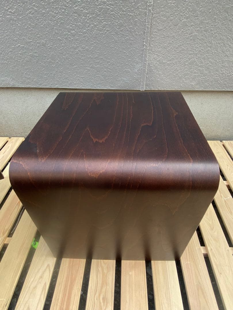 hjellegjerde イエリアーダ「フィヨルド」 花 北欧 ノルウェー棚