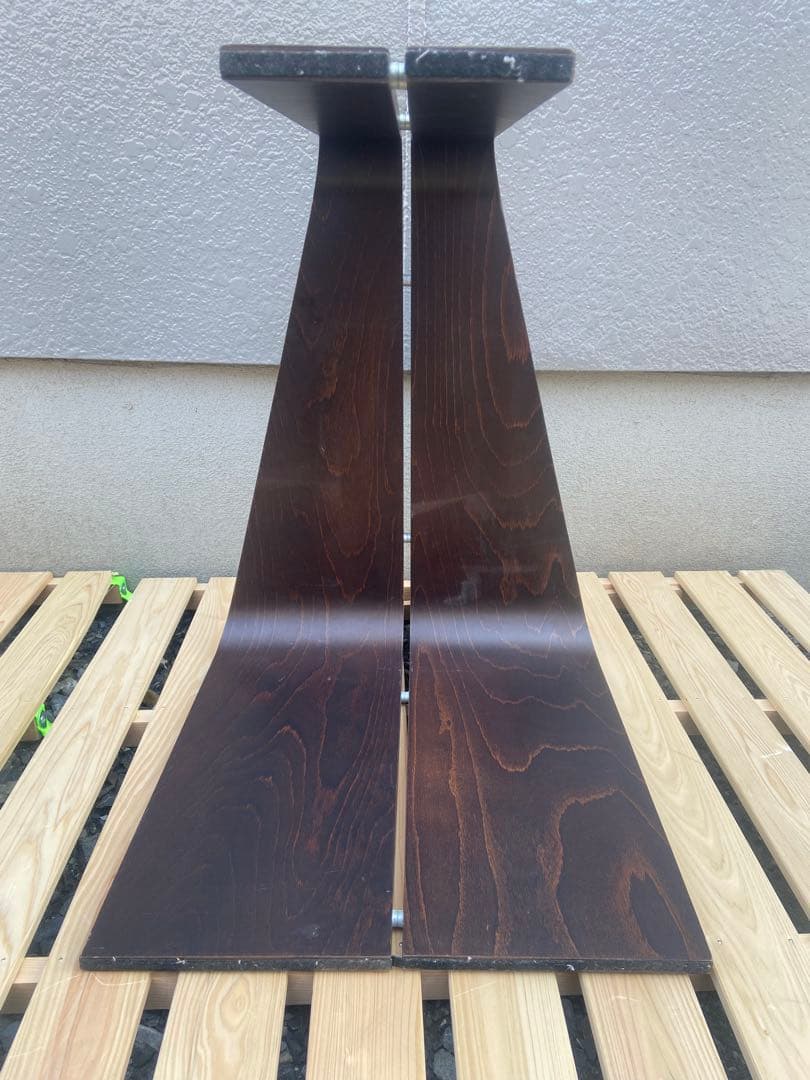 hjellegjerde イエリアーダ「フィヨルド」 花 北欧 ノルウェー棚